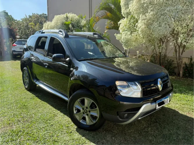 Renault Duster Dynamique 2.0 Hi-flex 16V Aut. 2016