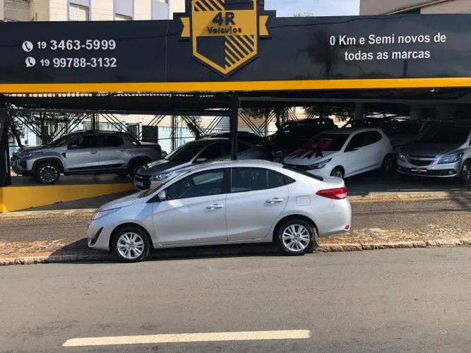Toyota Yaris XL Sedan 1.5 Flex 16V 4P Aut. 2019