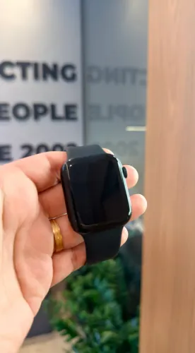 Apple Watch S8 45mm