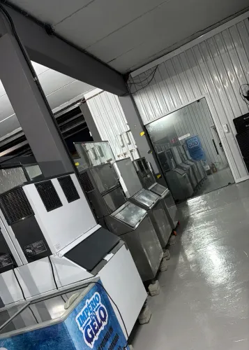 Depósito para Máquina de Gelo Everest EGC-150/250/300M