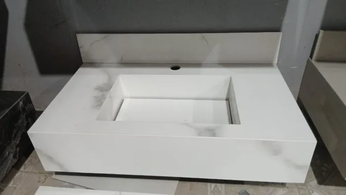 Pia esculpida em porcelanato