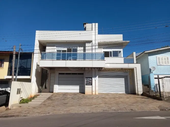Casa Residencial e Comercial na Vila Luiza em Passo Fundo, para venda.