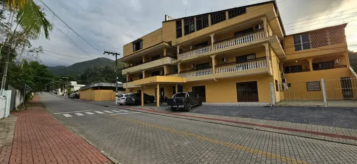 Hotel Completo