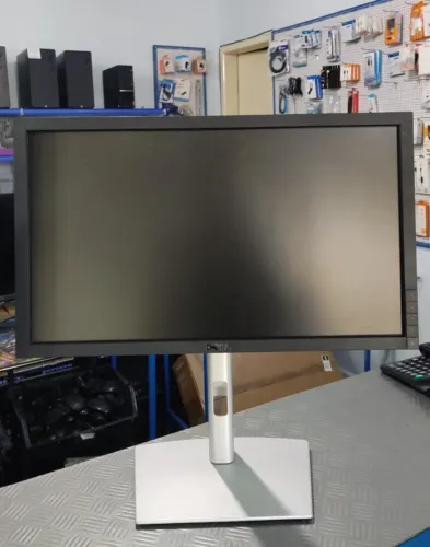 Monitor Dell 22", Base Ajustável, Tela Full HD