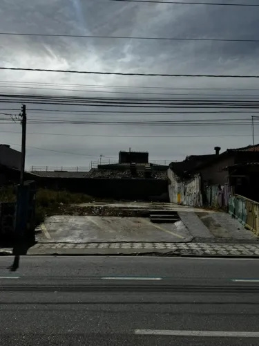 Terreno à venda, de 330 m² na Avenida General Carneiro, Sorocaba/SP (Código: 813)