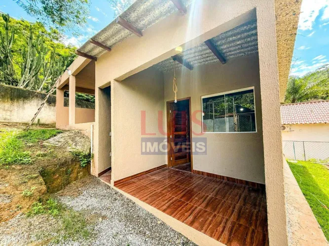 Kitnet com 1 dormitório para alugar, 40 m² por R$ 1.200,00/mês - Itaipu - Niterói/RJ
