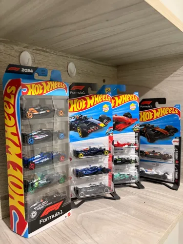 Hot wheels Formula 1 Mainlines 8 minis e 1 Pack