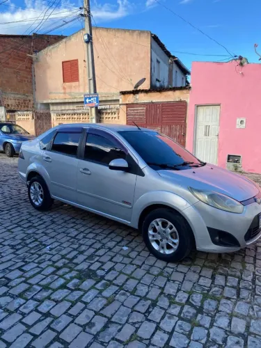 Ford Fiesta Sed. 1.6 8V Flex 4P 2011