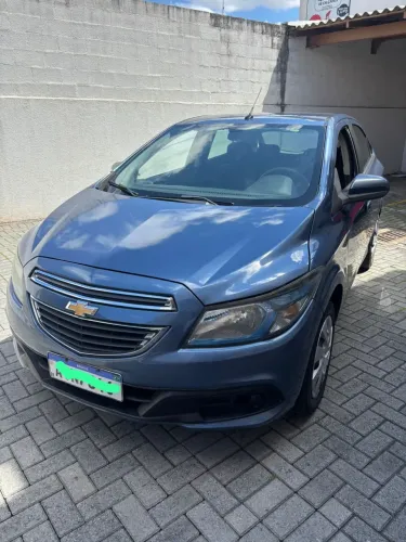 Chevrolet Onix Hatch LT 1.4 8V Flex Power Mec. 4P 2015