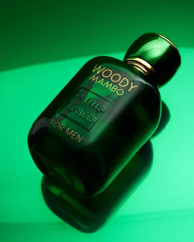 Perfume Woody Mambo ( Paris Elysées )