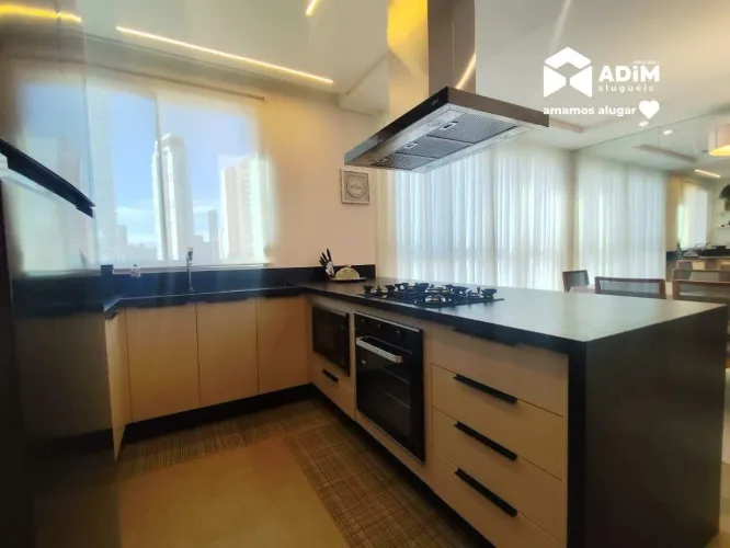 Aluguel anual: Apartamento de 4 suítes e 3 vagas de garagem de alto padrão no centro de Ba
