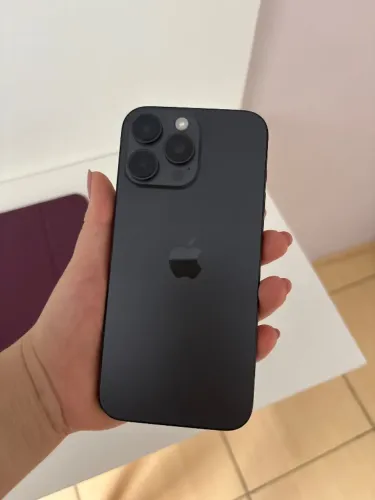 iPhone 16 pro max