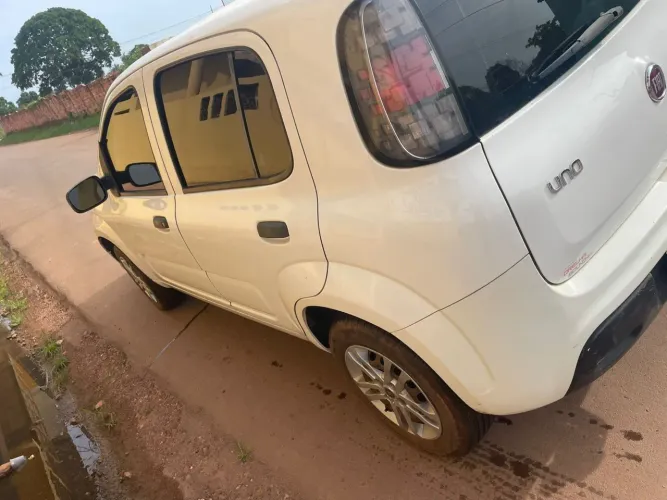 Fiat Uno Drive 1.0 Flex 6V 5P 2018