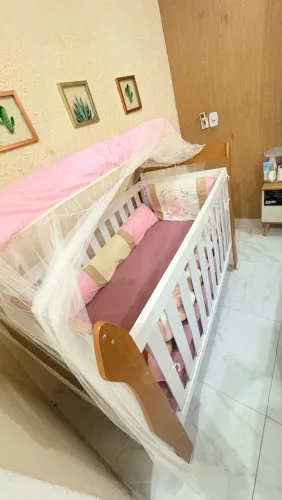 Berço Infantil que vira cama
