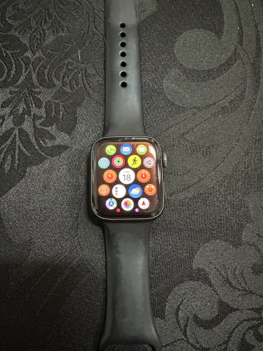 Apple Watch SE GPS 44 mm