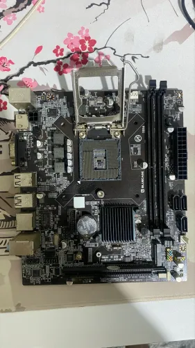 Placa-mãe H310 LGA 1151 DDR4