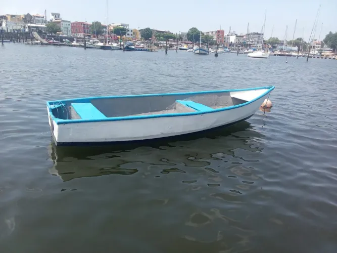 Barco de fibra 4m.65