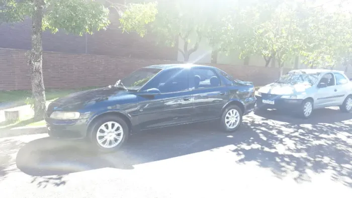 Chevrolet Vectra CD 2.2 16V / 2.0 16V Mec./aut. 1997