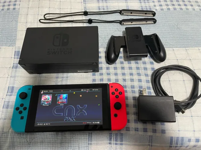 Nintendo Switch v1 desbloqueado com cartão SD 512gb