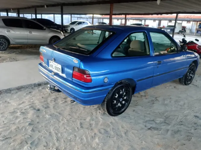 Ford Escort GL 1.8i / 1.8 (álcool) 1996