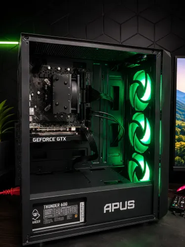 PC GAMER i5 13400F