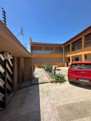 ALUGO OU VENDO EXCELENTE CASA NO ALTOS DO CALHAU