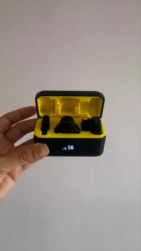 Lapela Sem Fio Duplo iPhone 15, 14, 13, 12 e Android (Usado 2x)