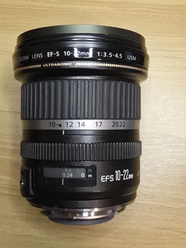 Lente Canon EF-S 10-22mm f/3.5-4.5 USM (Ultra Grande Angular)