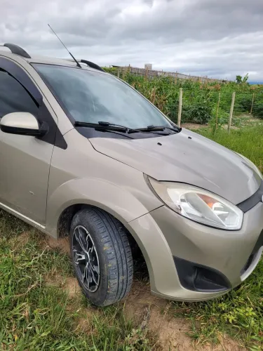 Ford Fiesta SE 1.0 8V Flex 5P 2014
