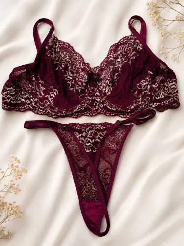 Conjunto de lingerie sem bojo