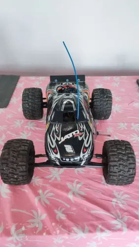 Traxxas Jato 3.3. APENAS TROCA, troco por automodelo 1/5 gasolina de posto