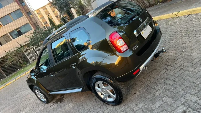Renault Duster Dynamique 2.0 Hi-flex 16V Aut. 2014