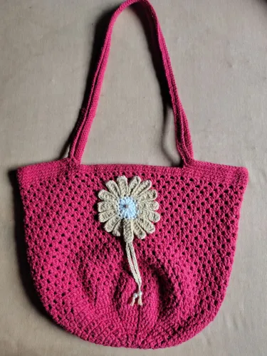 Bolsa Estrela em Crochê