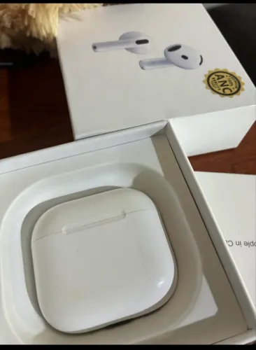AirPods 4 ANC