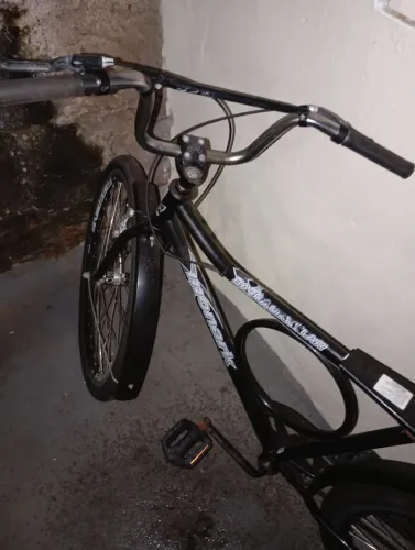 Bicicleta Monark barra circular