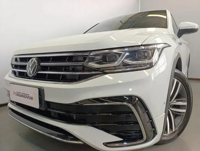 Volkswagen Tiguan Allspac R-line 300 TSI 2.0 2024