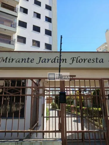 Apartamento com 3 dormitórios para alugar, 80 m² por R$ 3.938/mês - Vila Floresta - Santo 