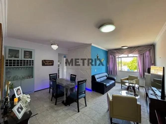 Apartamento com 3 dormitórios à venda, 83 m² por R$ 235.000,00 - Jacarecanga - Fortaleza/C