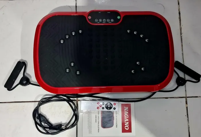 Vende-se Plataforma vibratória para exercícios
