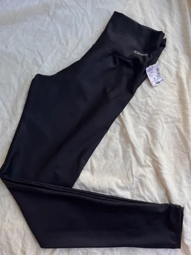 Legging Preta de Academia Screaming - Nova com Etiqueta