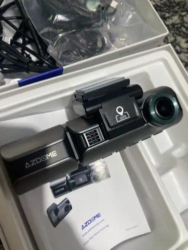 Câmera M550 Pro DASH CAM - AZDOME