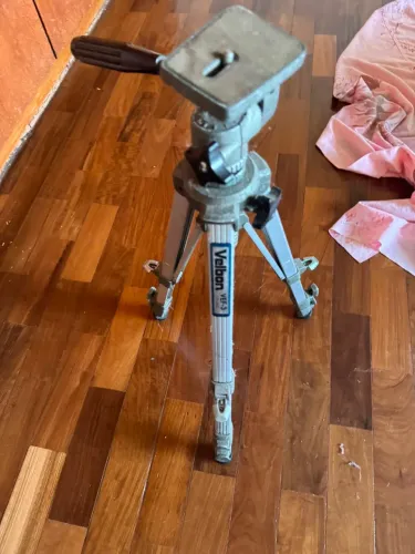 Tripé para máquina fotografica Velbon VEF-3 