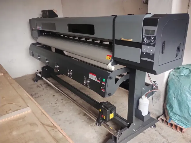 Plotter de impressão i3200 montada nova sem cabeça.