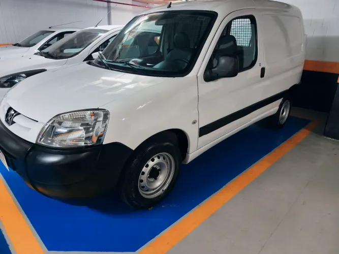 Peugeot Partner Furgão 1.6 16v/ 1.6 16V Flex 3P 2019