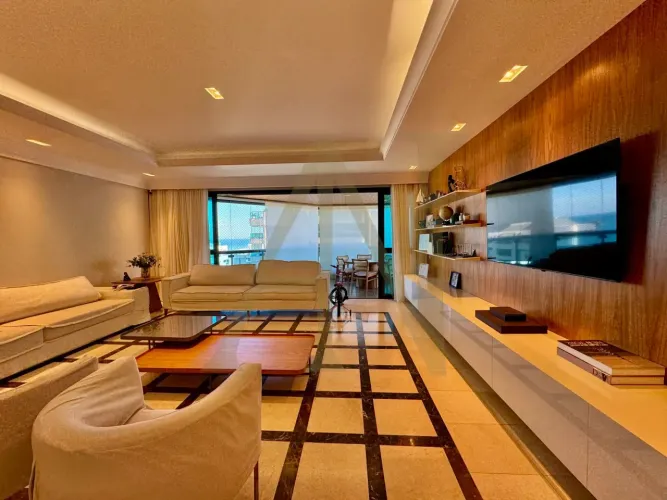 COBERTURA DUPLEX NO GOLDEN GREEN COM VISTA CINEMATOGRÁFICA MAR E CAMPO DE GOLFE