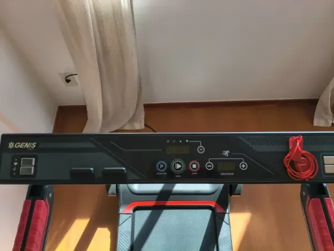 Esteira Ergonométrica Genis GT 1000