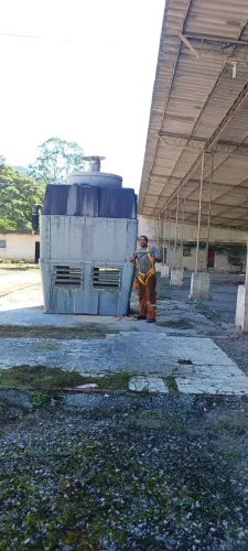 Resfriador de água industrial