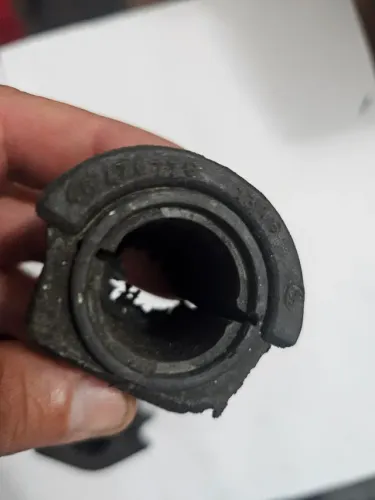 Idea doblo strada bucha barra estabilizadora nova original