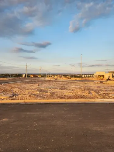 Vende-se terreno de esquina com Florais Pérola em Cuiabá MT 