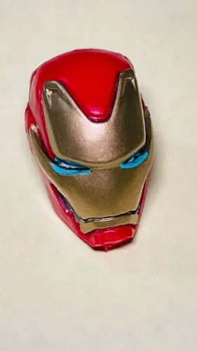 Marvel Legends - cabeça do Iron Man / Homem de Ferro - altura 2 cm ideal p/ custom